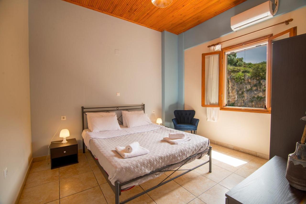 Ntamari Apartments Vathy  Buitenkant foto