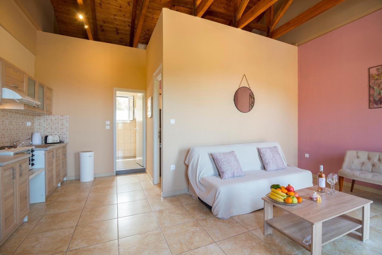 Ntamari Apartments Vathy  Buitenkant foto