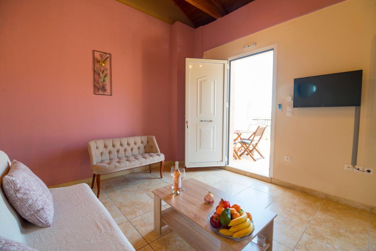 Ntamari Apartments Vathy  Buitenkant foto